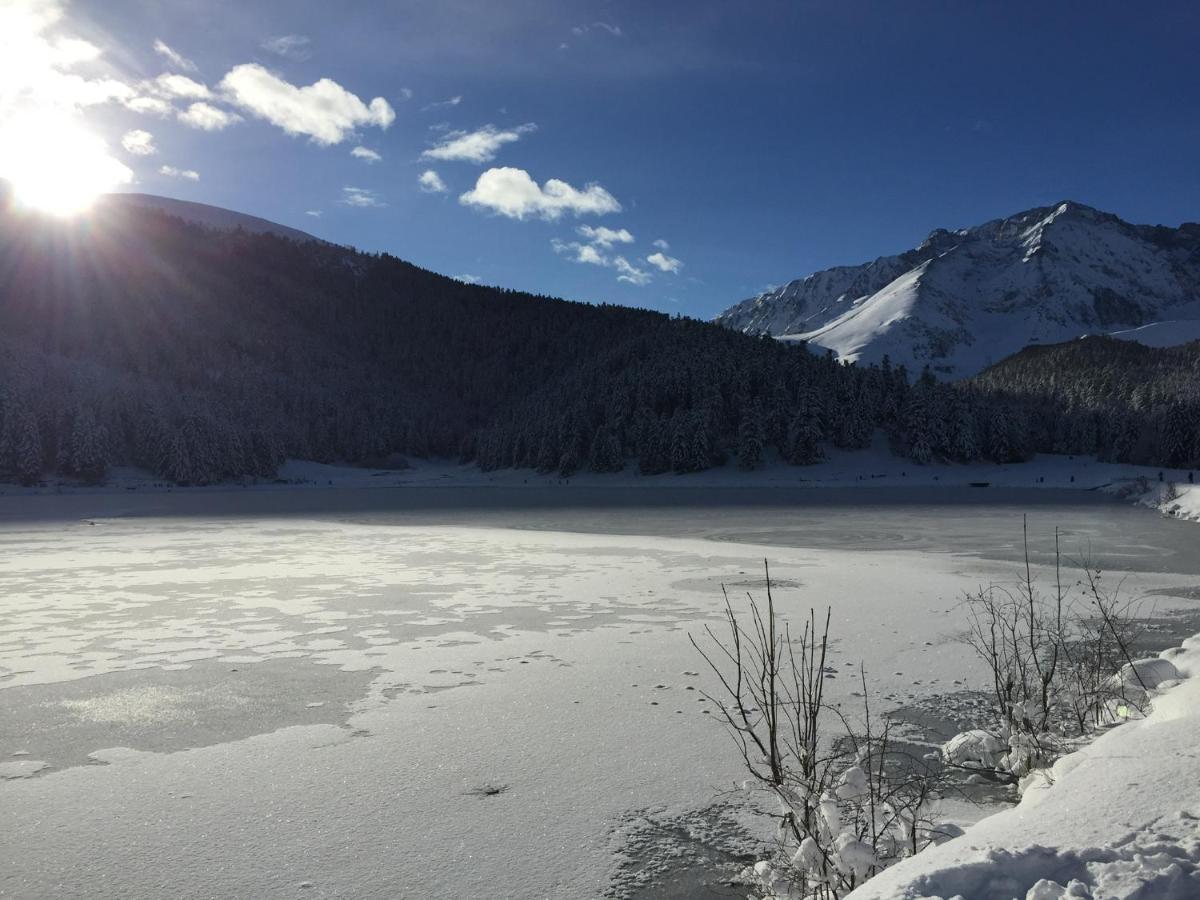 Gite Chaleureux Au Lac De Payolle Campan Dış mekan fotoğraf